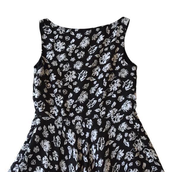 George Black and White Floral Sleeveless Fit and Flare Dress – Size 4 - Picture 5 of 5